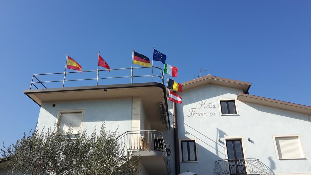 Hotel Francesco Padenghe sul Garda Exterior foto
