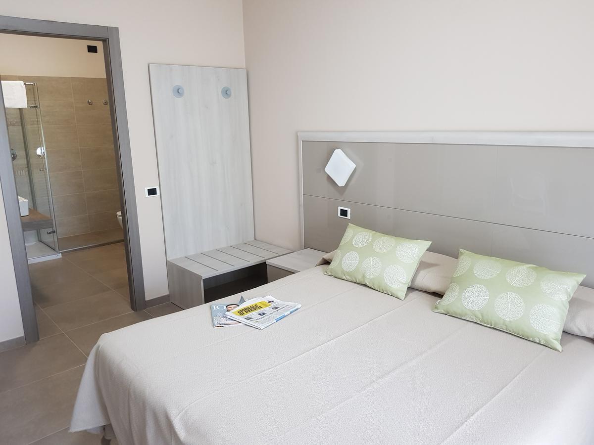 Hotel Francesco Padenghe sul Garda Exterior foto