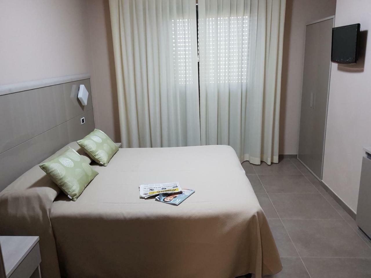 Hotel Francesco Padenghe sul Garda Exterior foto